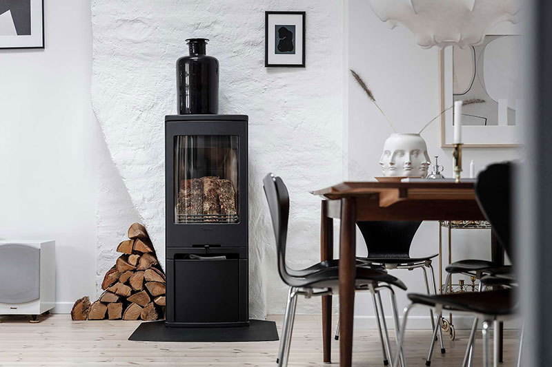 哥德堡特色阁楼公寓 | 倾斜天花板、巨型书架、温馨阳台-4