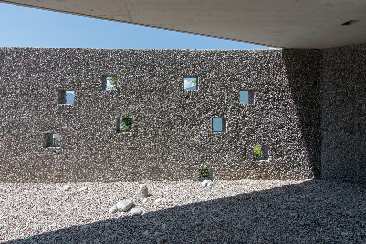 瑞士 Gambarogno 家庭住宅丨Wespi de Meuron Romeo architects-20