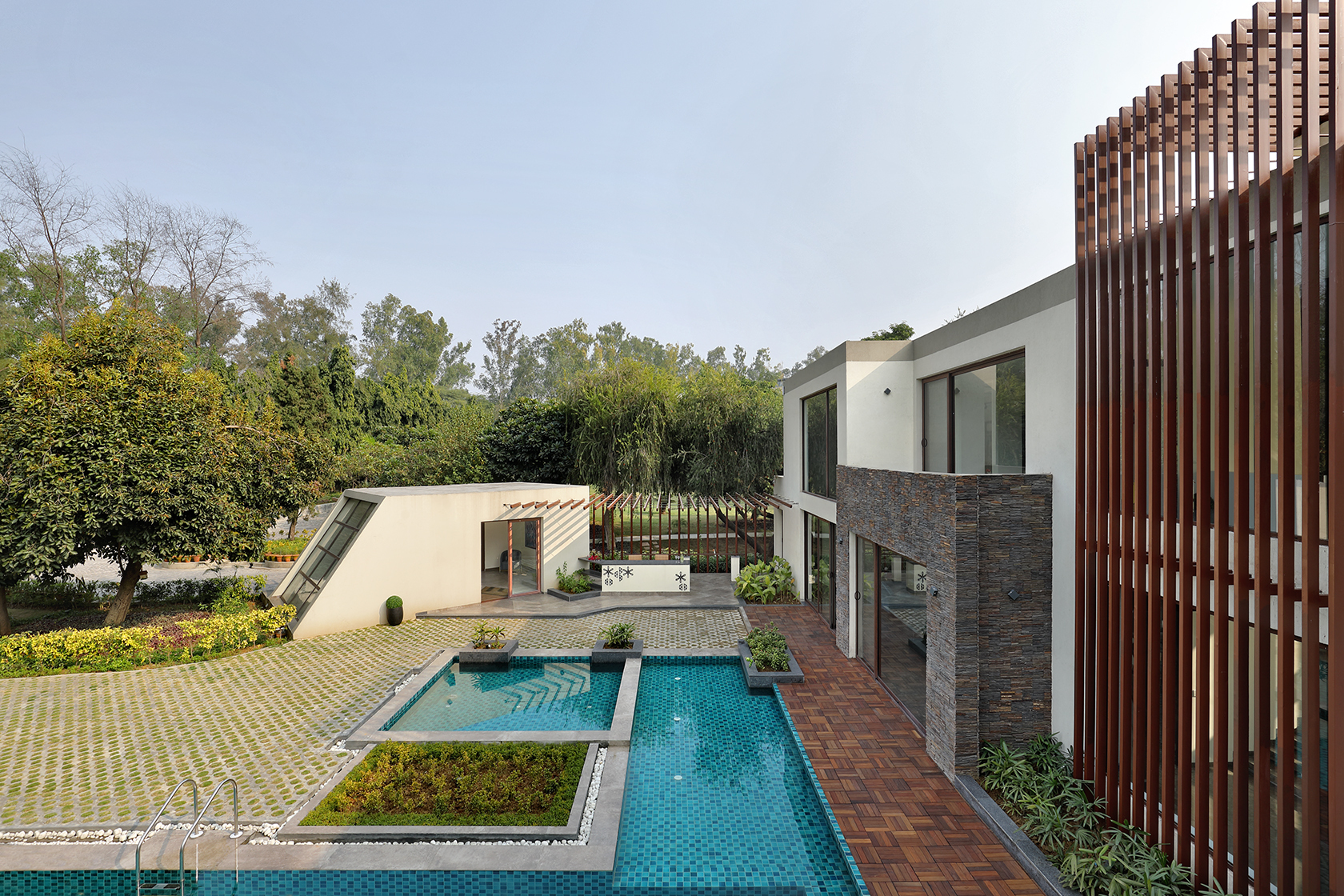 The House of Greens / Intrigue Studio + Lab-14