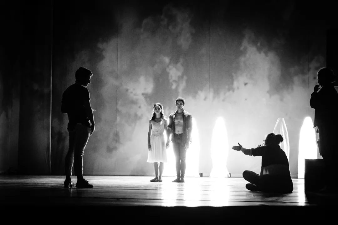 舞台魔法师 | 塞巴斯蒂安·汉纳克的震撼空间美学-66