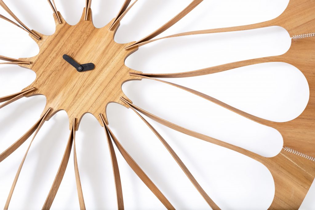 墨西哥设计展上,Gravity Probe B 时钟以相对论为灵感成为焦点-21