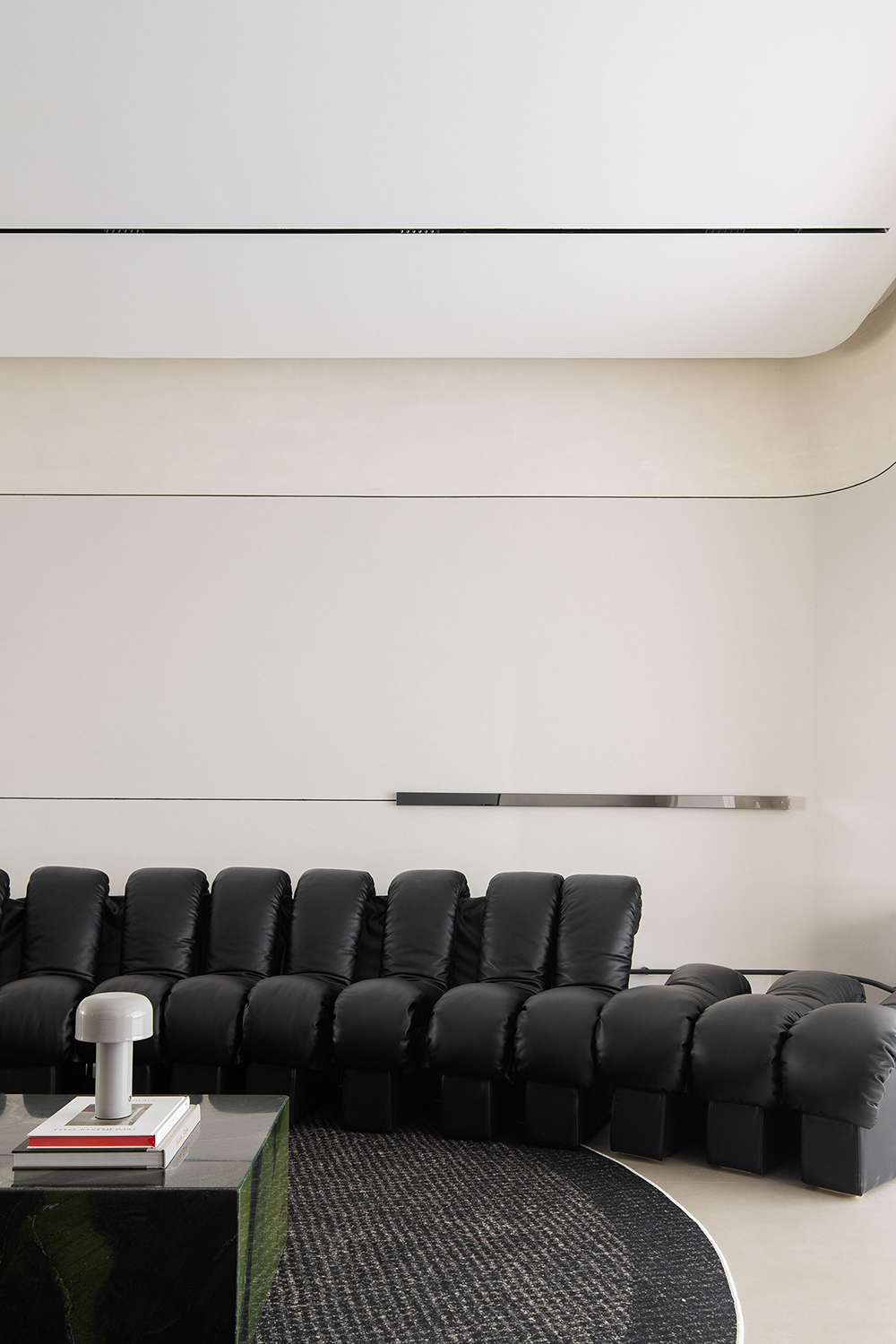 极简之家的艺术韵律与生活温度丨科盛装饰设计-12