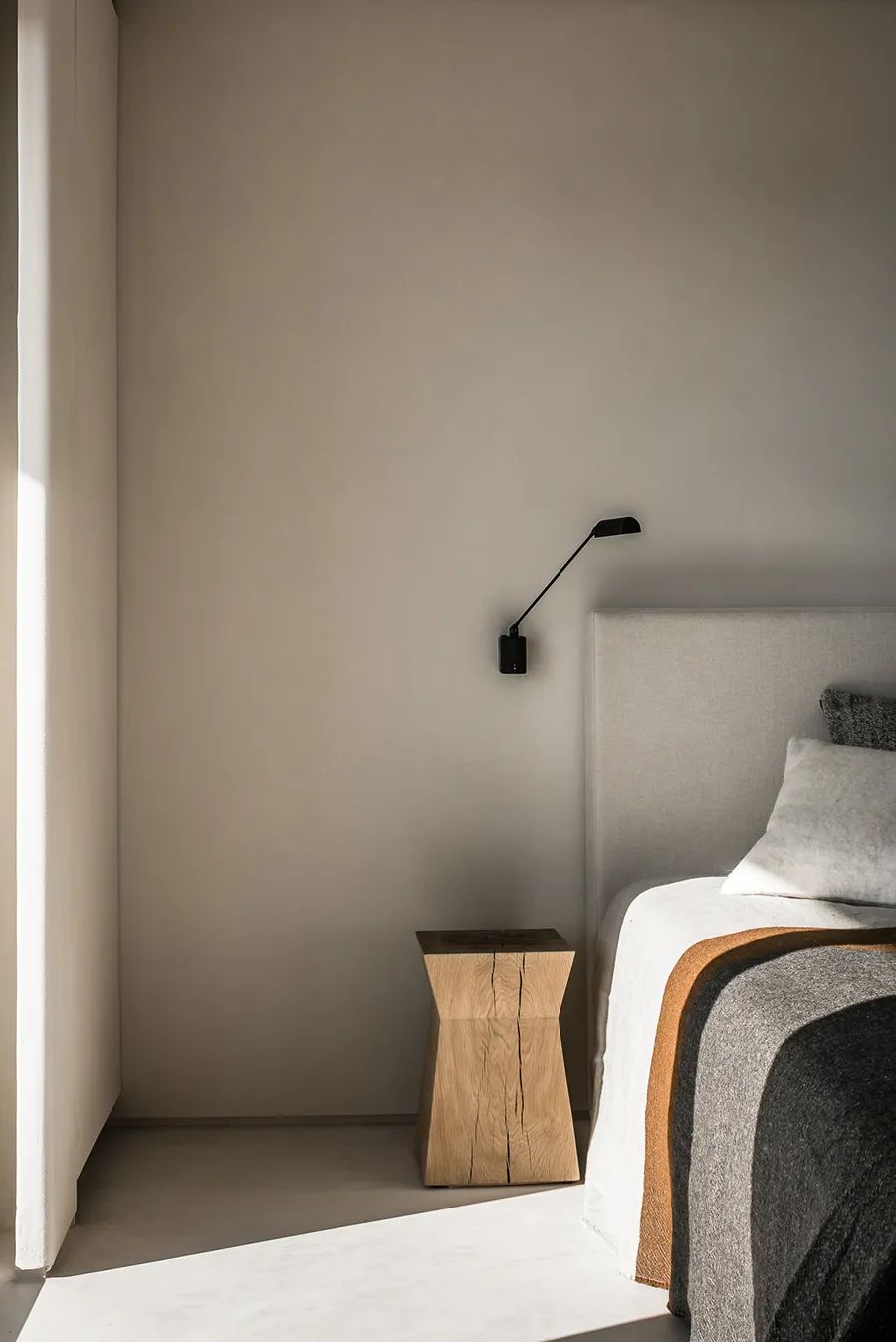 Nathalie Deboel 的温暖极简主义 | 比利时自然的室内设计美学-99