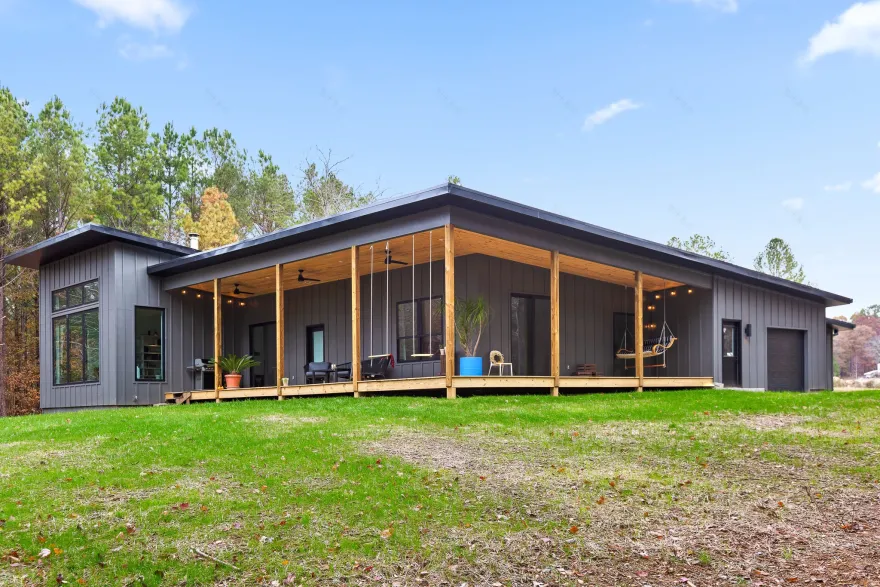 美国田纳西州查塔努加的现代宜居别墅-8