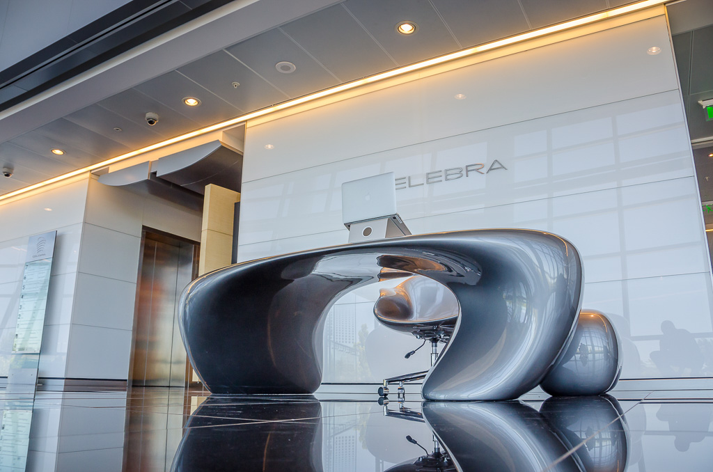 Celebra 大厦接待区与露台-13