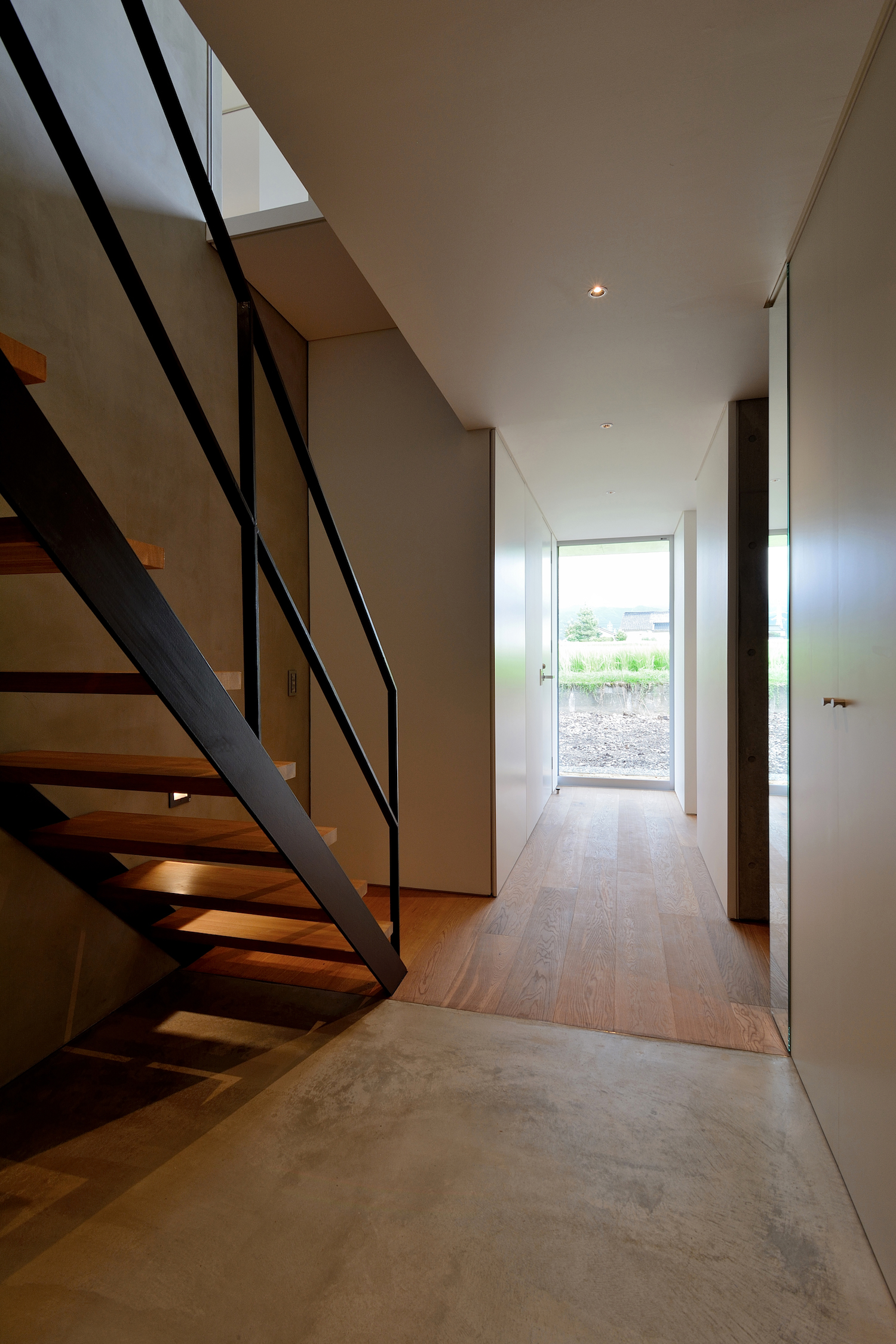 日本富山简约混凝土住宅-6