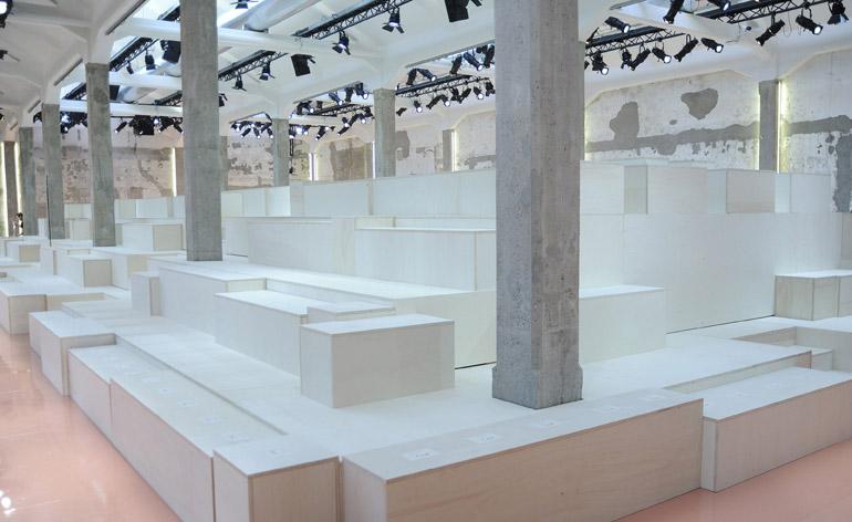 catwalk tour the top womens fashion week venues from aw 2014-35