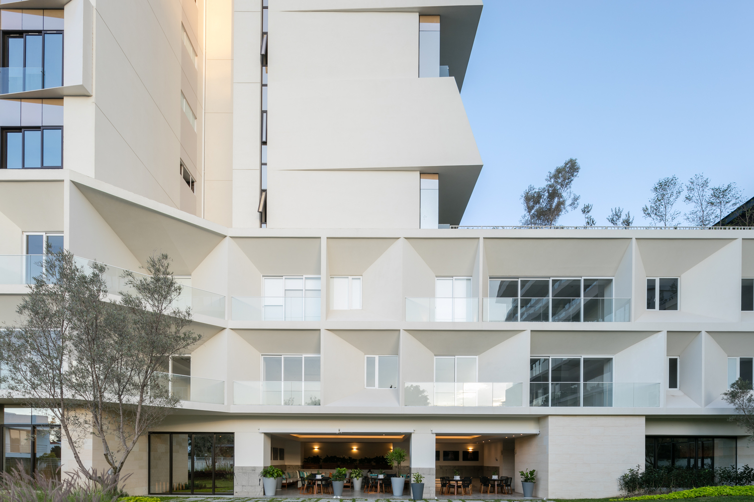 La Toscana Residential Building  AE Arquitectos-35