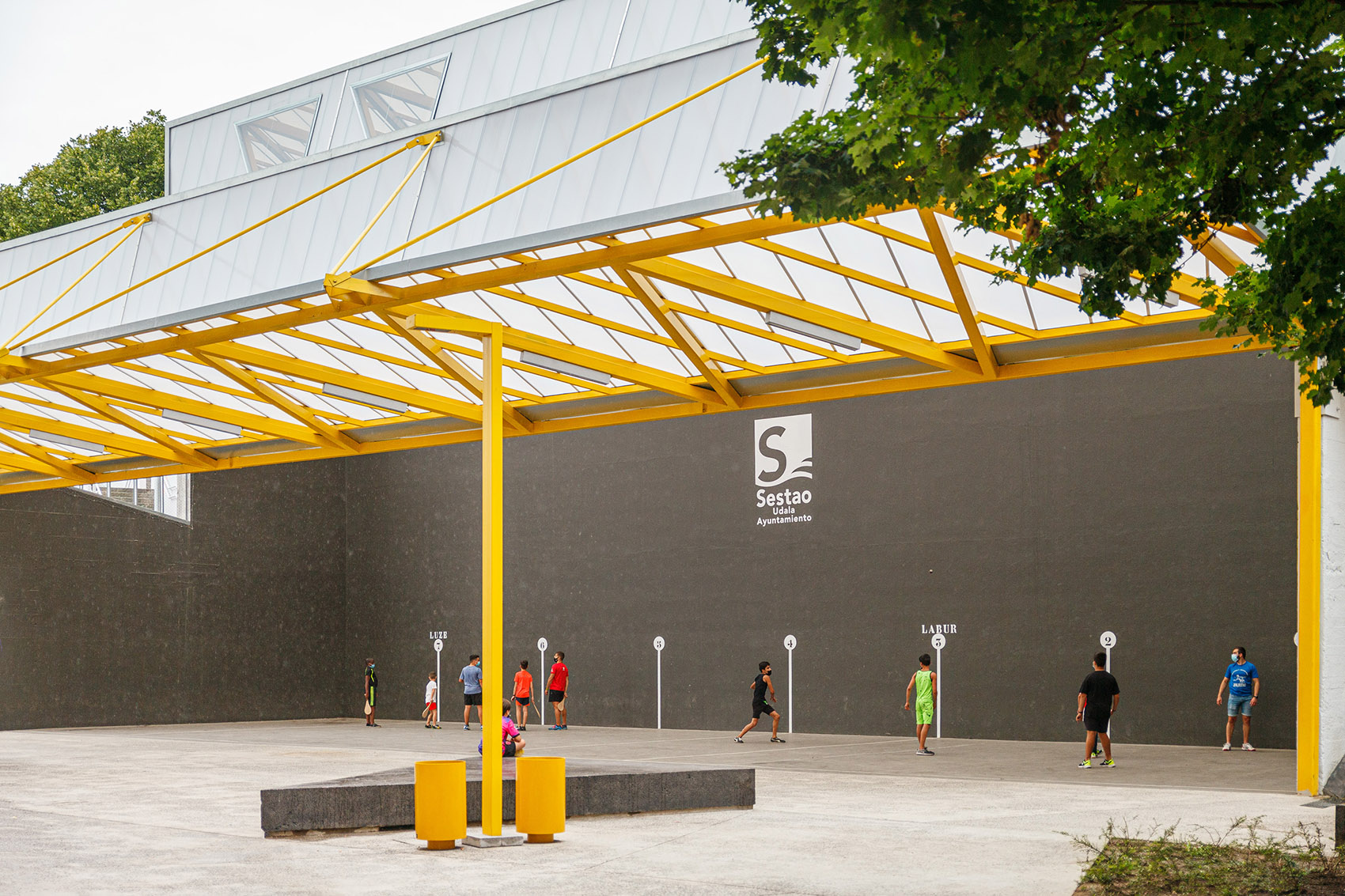 西班牙塞斯陶索尔广场丨ELE ARKITEKTURA + TARTE-8