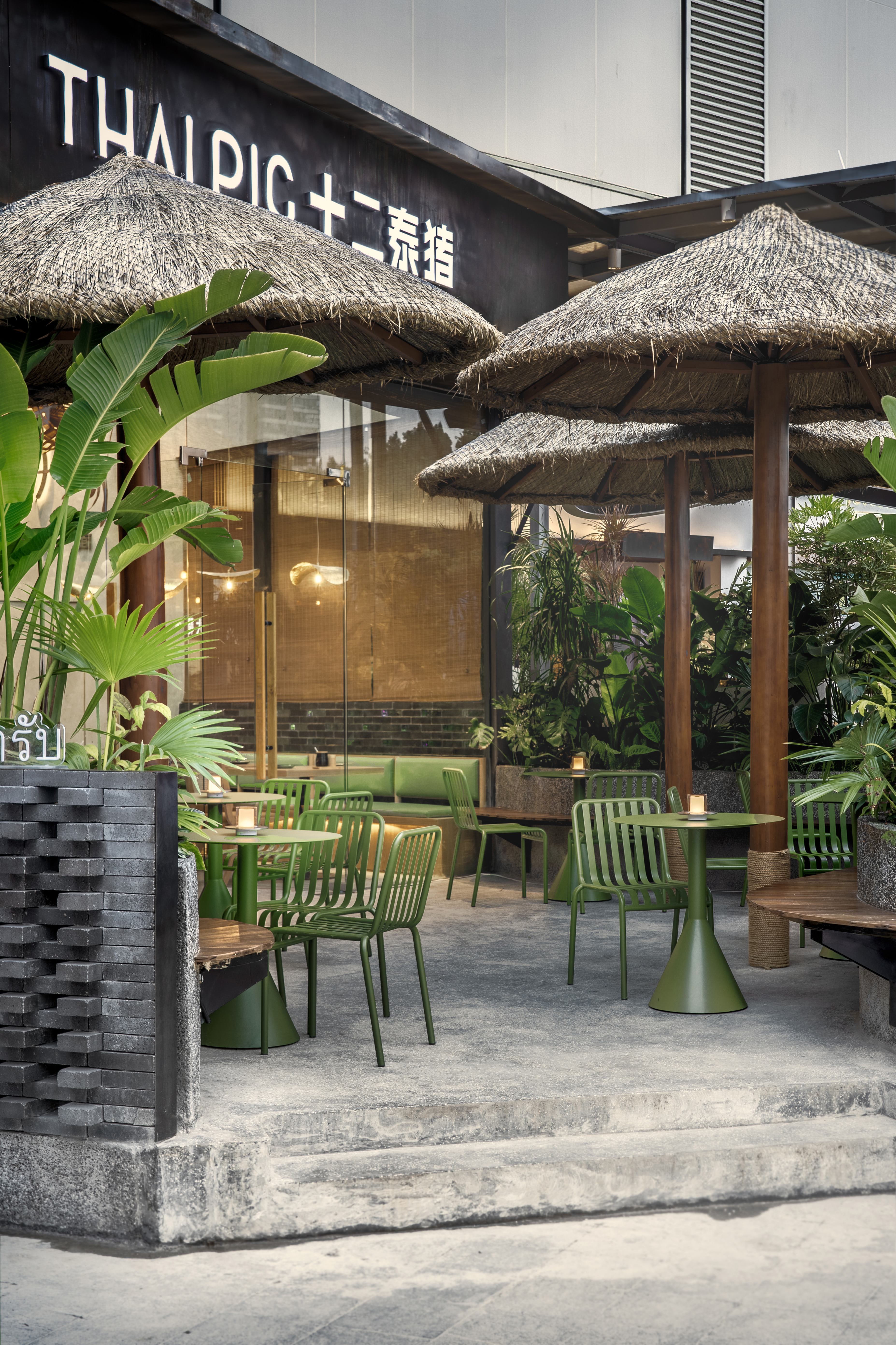 十二泰猪·星马泰料理品牌店设计丨中国清远丨梵山构造设计事务所-27