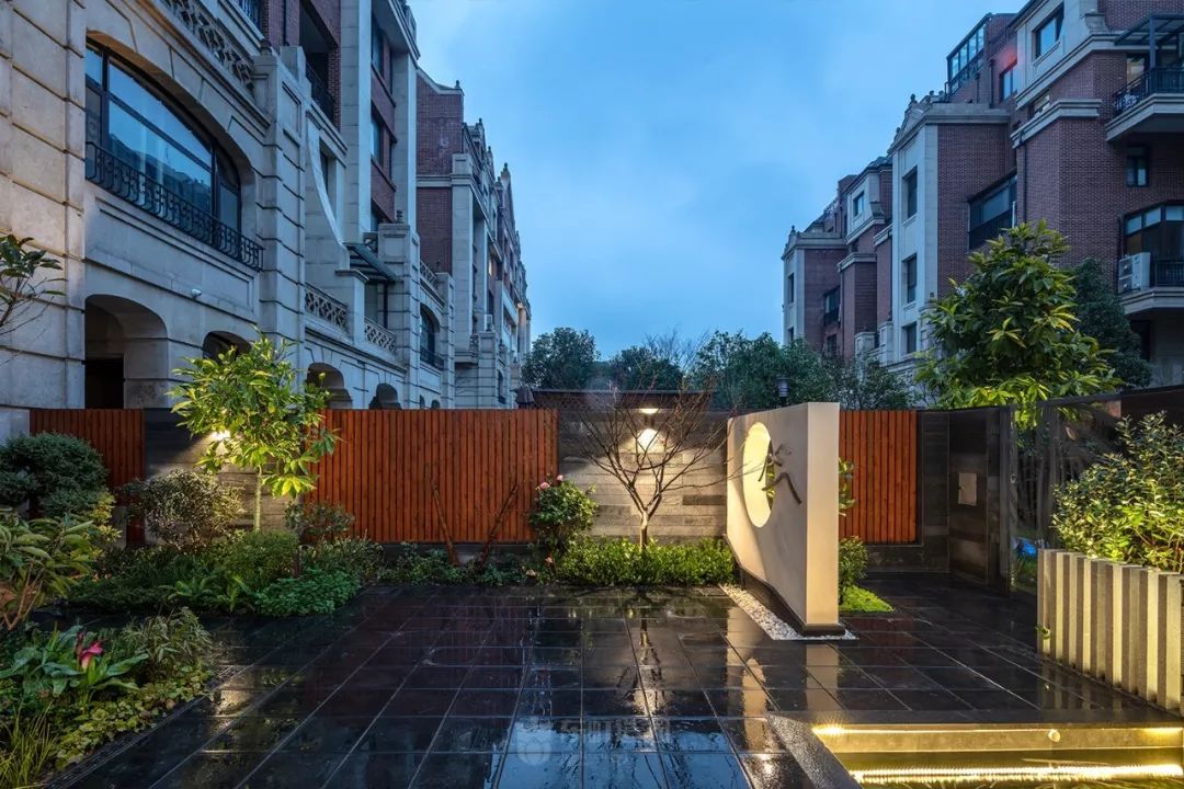 新中式家庭花园的优雅变身-30