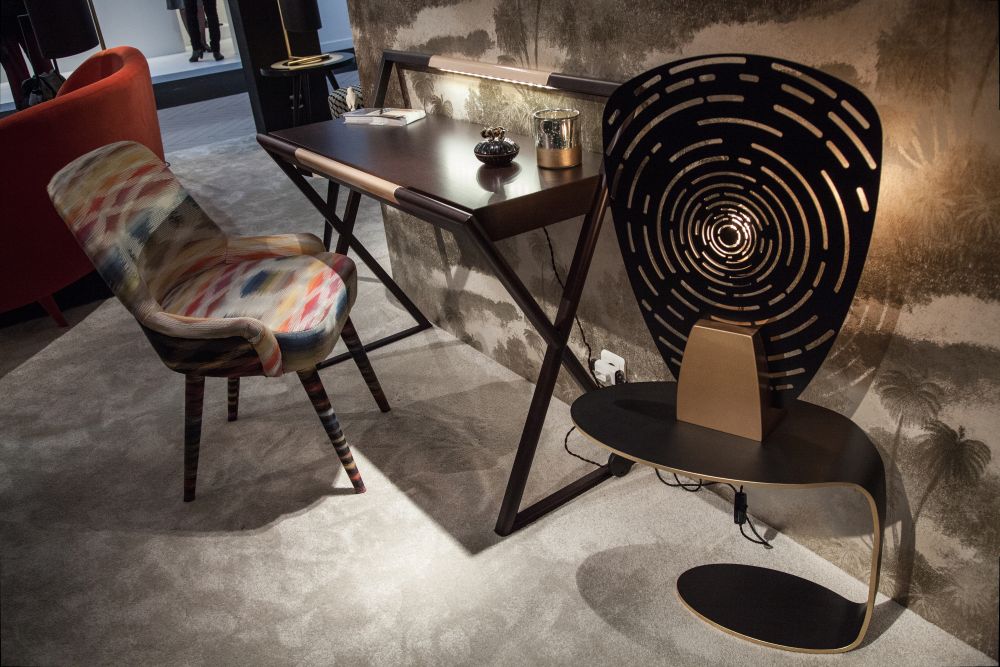 Office Desks That Suit Your Style, Whatever It May Be-5