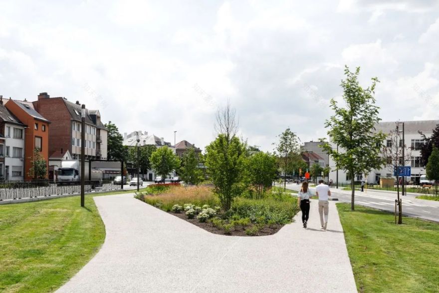 创意街区设计 | 打造人性化公共空间-27