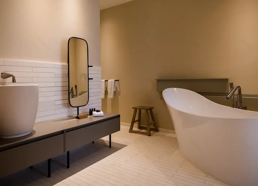 现代灵魂 | corse 东部的 Misincu 酒店设计-7