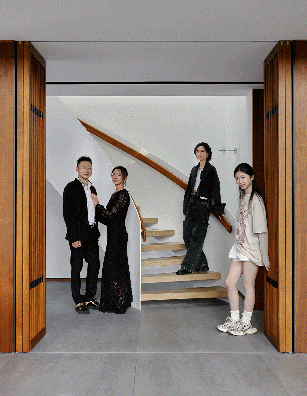 女儿画的灯，父亲造的凉亭，与一座会“长大”的房子-0