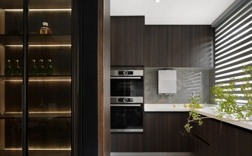 圣日尔曼大道的极简浪漫 | 黑白灰++ 铁锈红的家-68