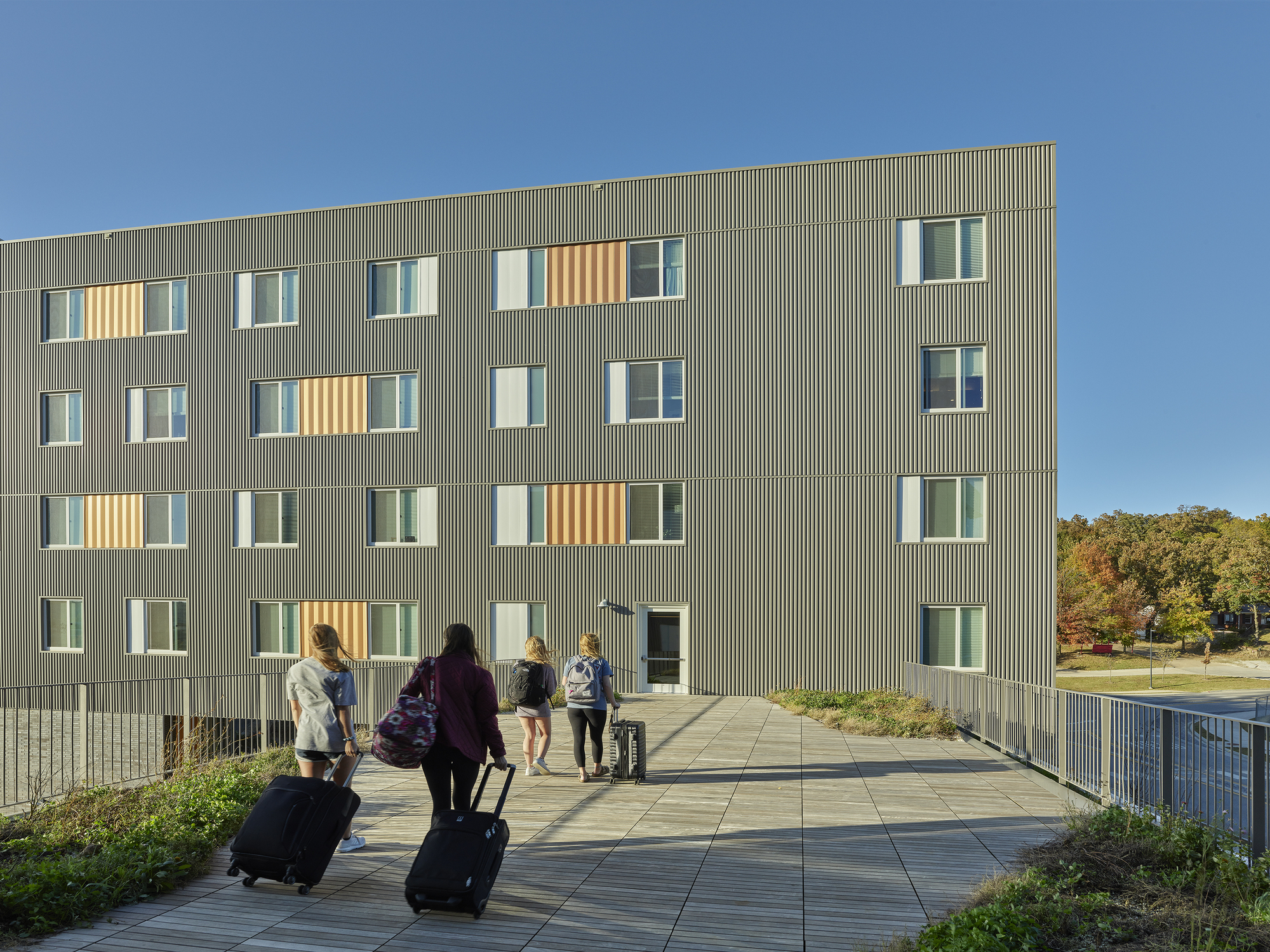 Adohi Hall / Leers Weinzapfel Associates + Modus Studio + Mackey Mitchell Architects + OLIN-43