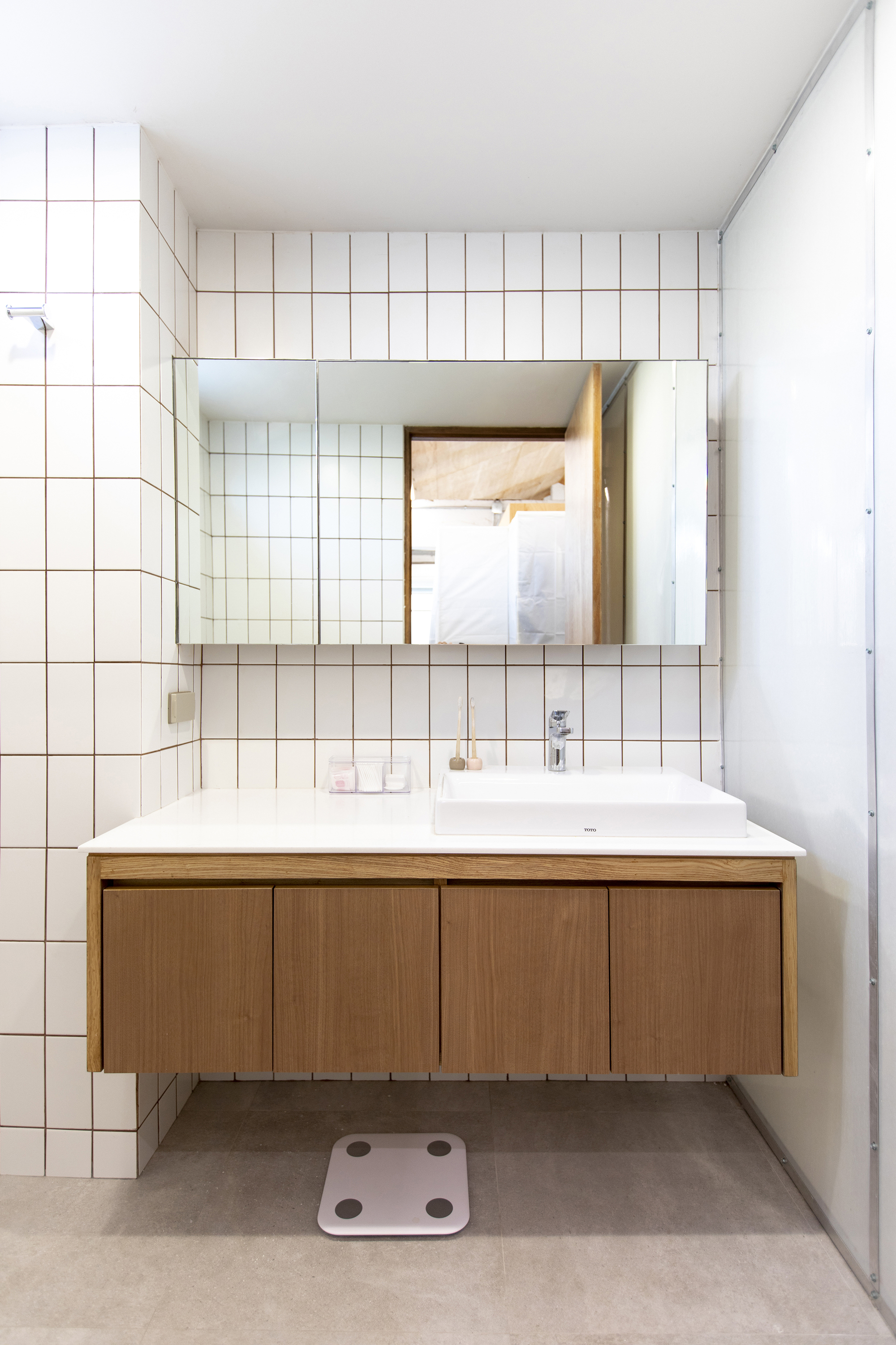 曼谷两代同堂住宅翻新-17