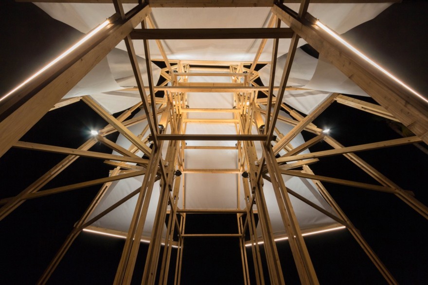 实木船帆构筑农渔城镇繁荣景象-26