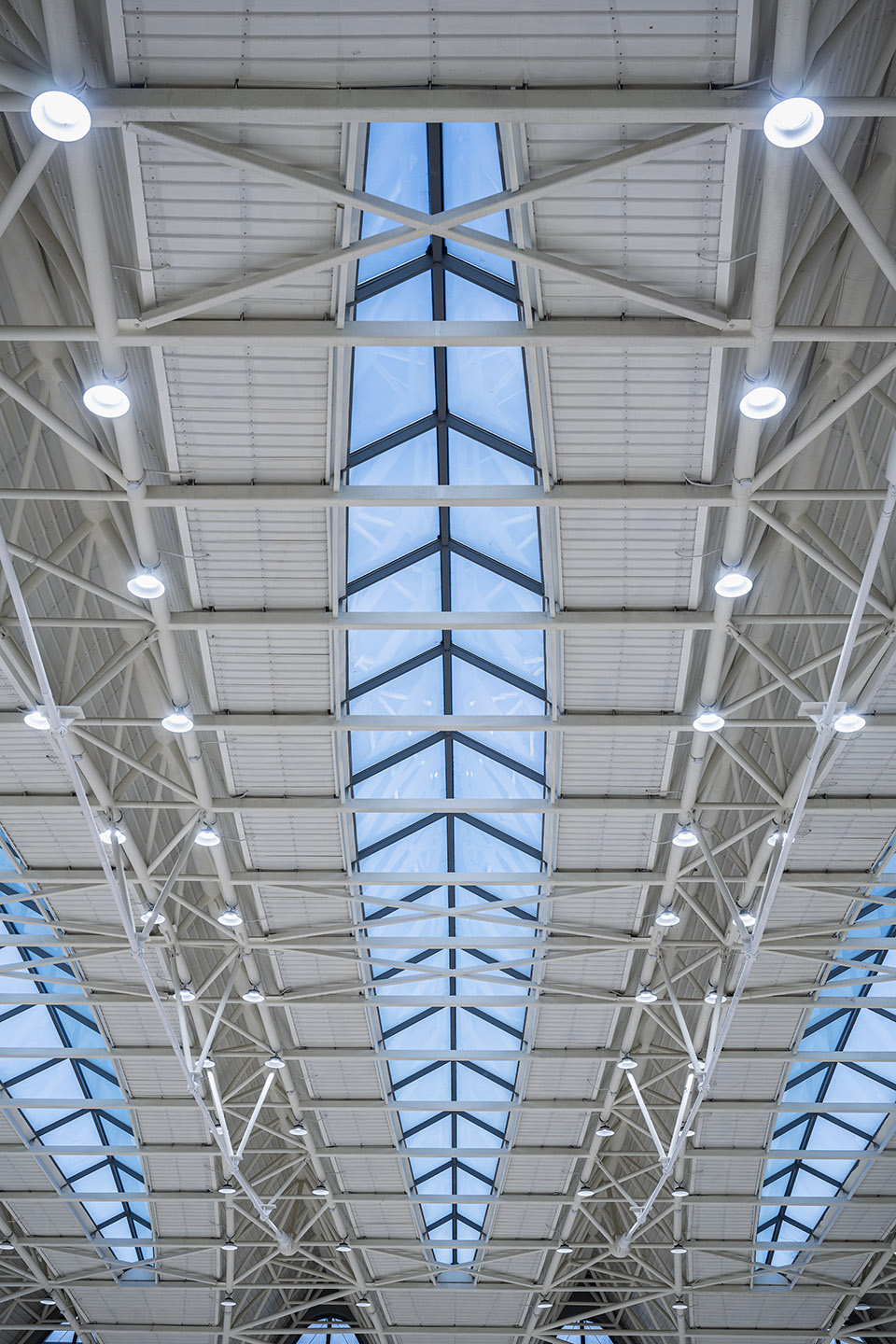 华中科技大学游泳馆丨中国武汉丨华南理工大学建筑设计研究院有限公司孙一民工作室-40