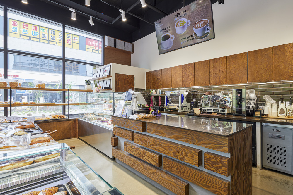 24 平米现代简约风烘焙店，诠释小空间大设计-8