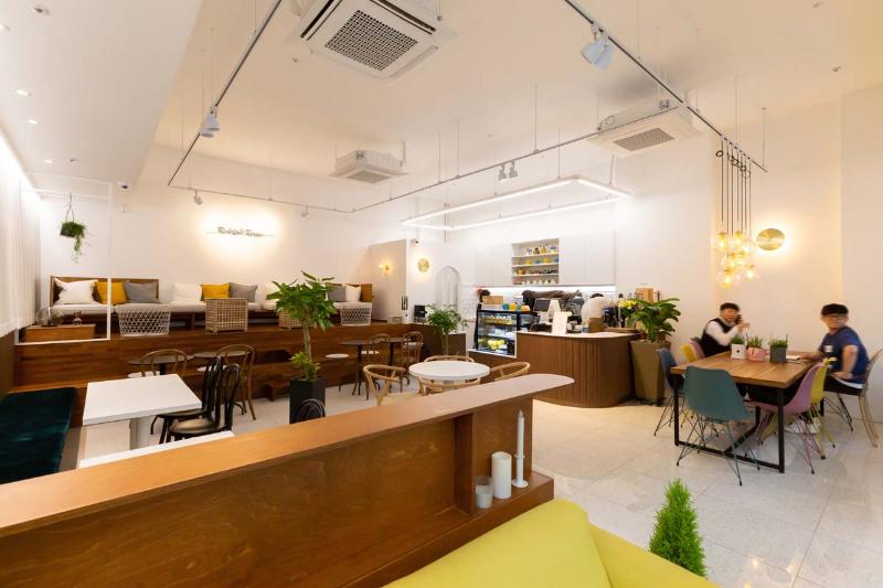 22 平米温馨小咖啡馆，打造温暖空间-6