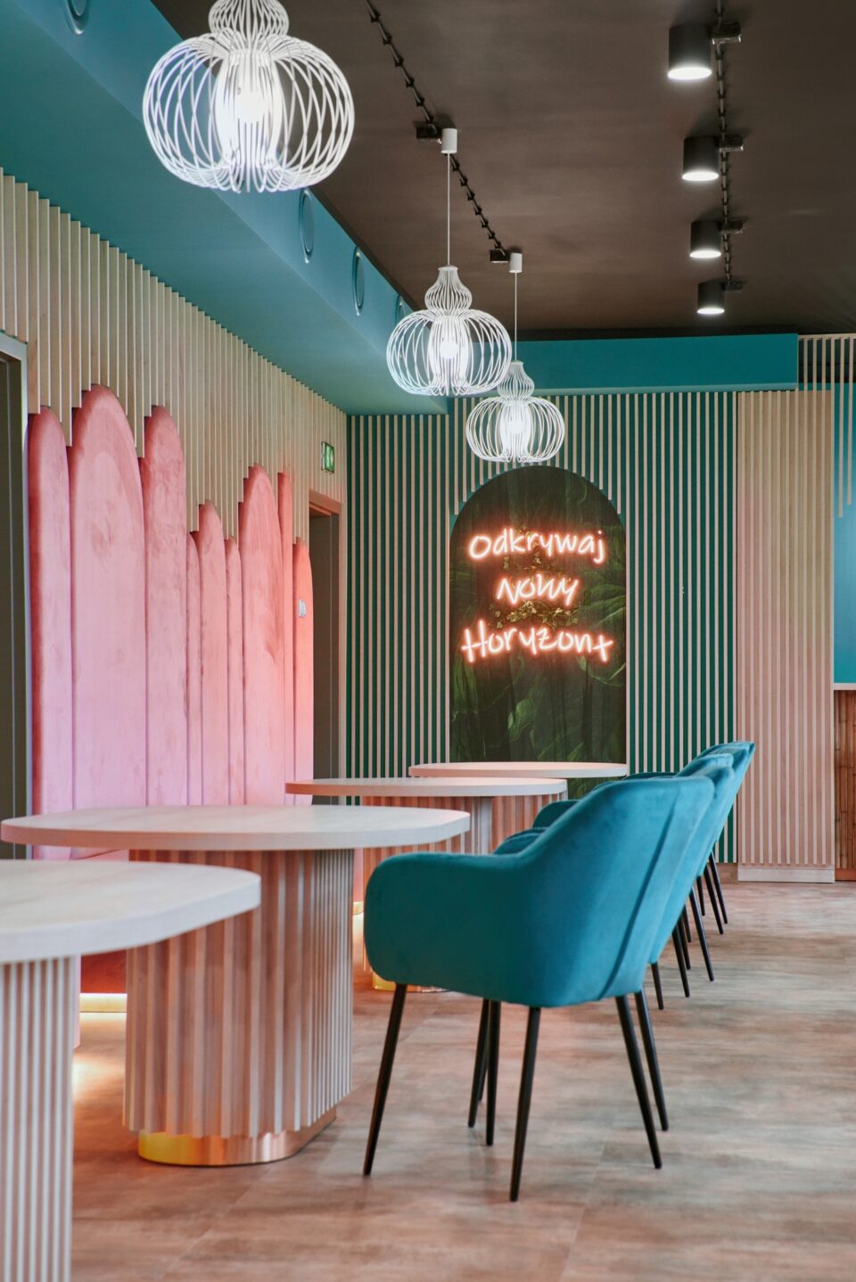 Krasnik公共图书馆New Horizon改造项目丨波兰丨GK  Atelier,设计师Gregorz Kloda-31