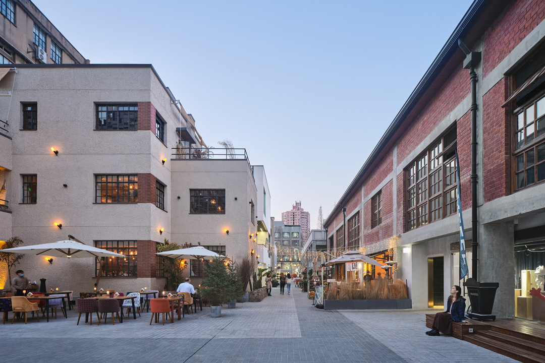 上海城市更新下的设计机遇与挑战丨中国上海丨华润置地与 gad 杰地设计-14