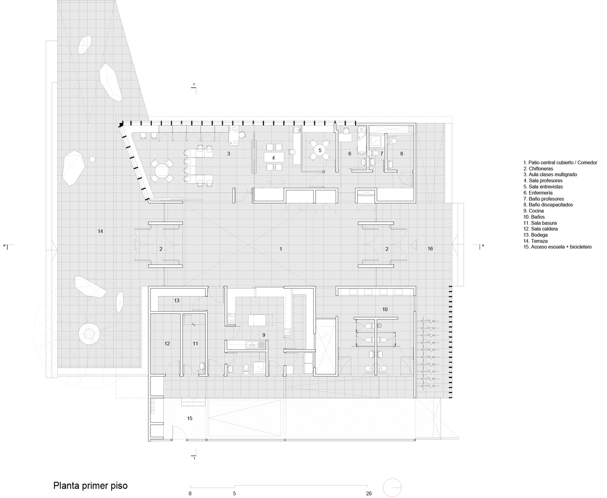 智利 Melirrehue 乡村学校 · 多功能中央庭院设计-15