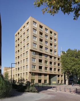 De Hartenrust住宅楼丨荷兰鹿特丹丨van Bergen Kolpa Architects