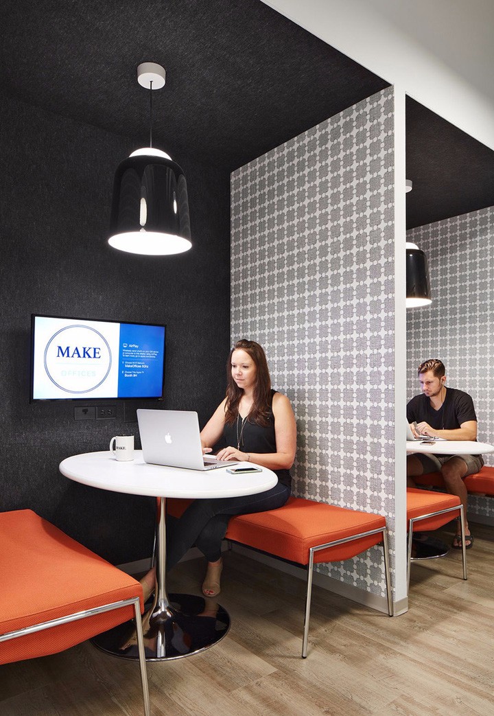 芝加哥 Eastlake Studio 现代原木办公空间-5