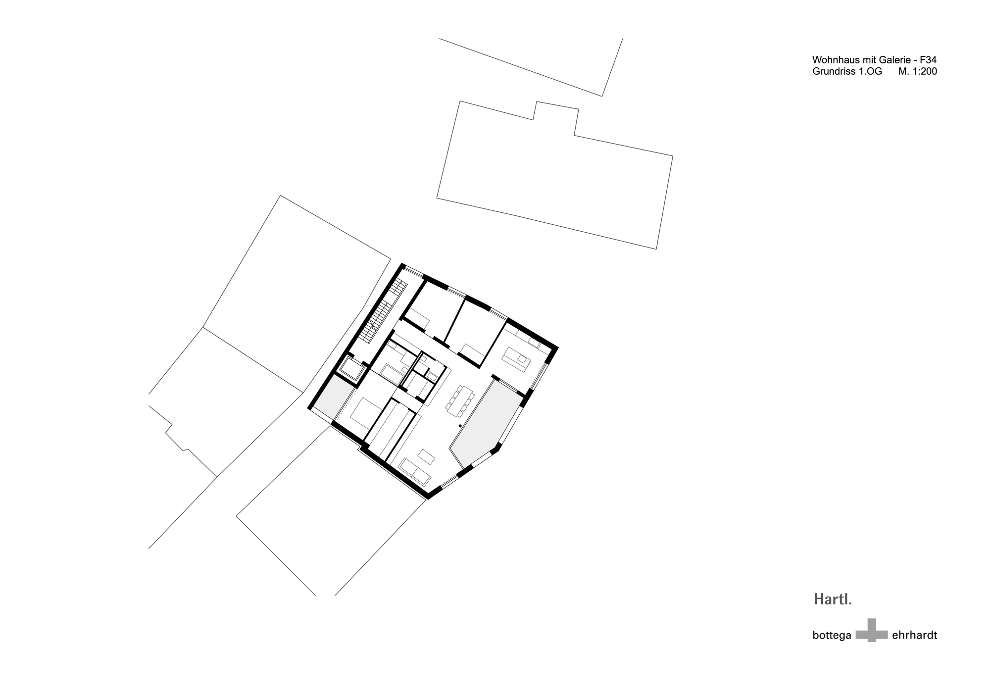 乌尔姆历史古城新公寓楼,双坡屋顶与玻璃底商空间设计-2