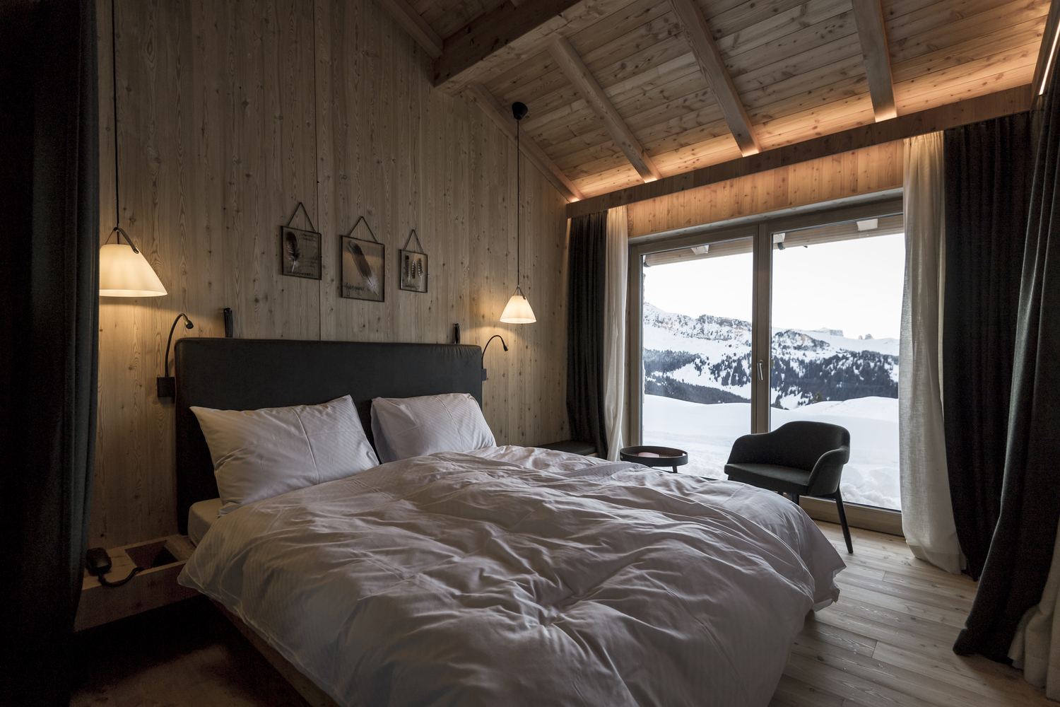 高山之上的酒店设计-29