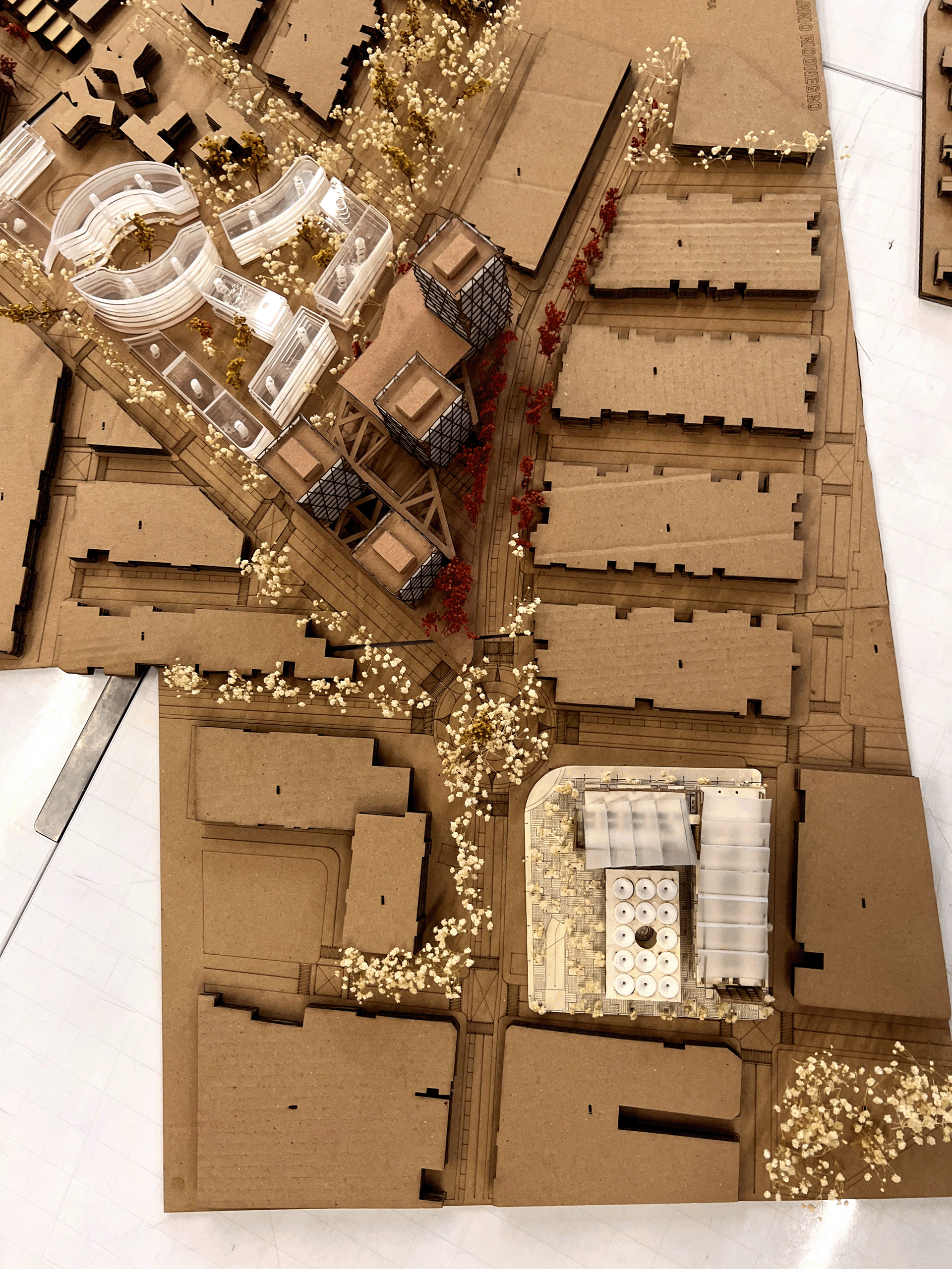 ARQT3101: Teatro experimental Rionegro TEX-R-27