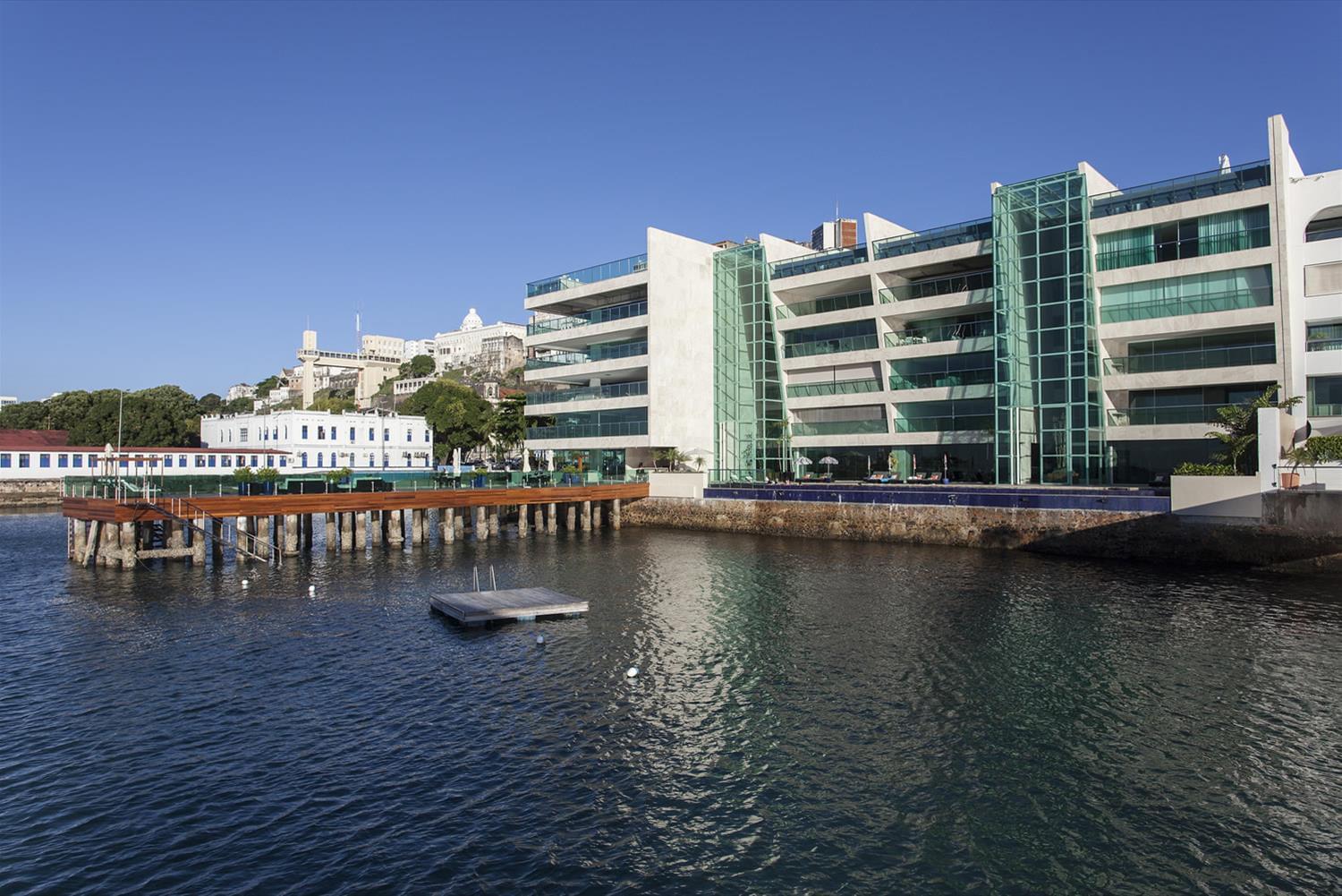 巴西海湾边的现代建筑奇迹 | Adelaide 大楼-1