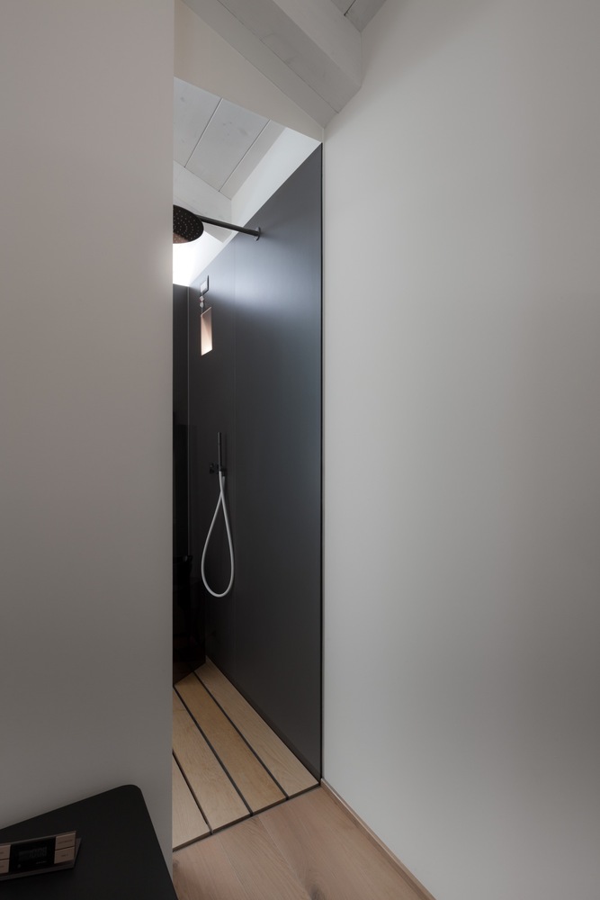 意大利 Treviso 郊区“T”形住宅设计-95