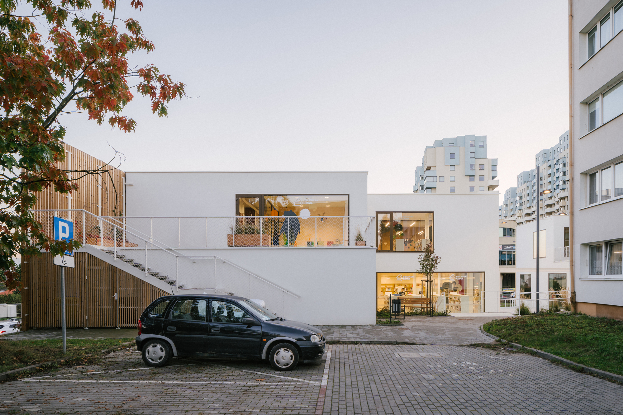 Widna Haven Community Center and Library / PB STUDIO + studiomania + IPA Ipreferanalog-41