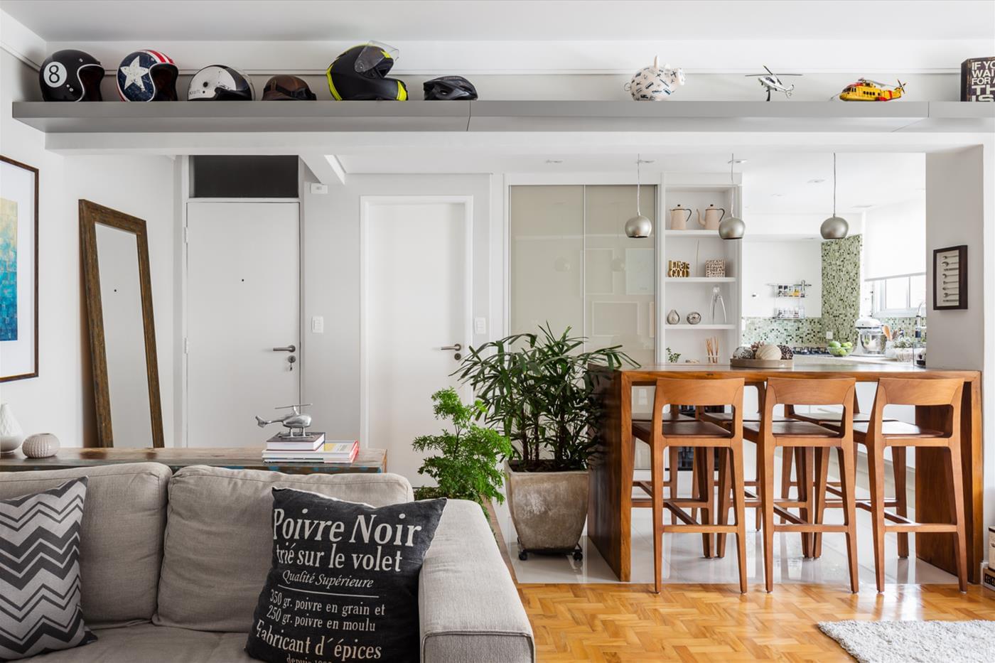 巴西 Apartamento Tutoia 公寓,温馨木色与自然光的完美融合-2