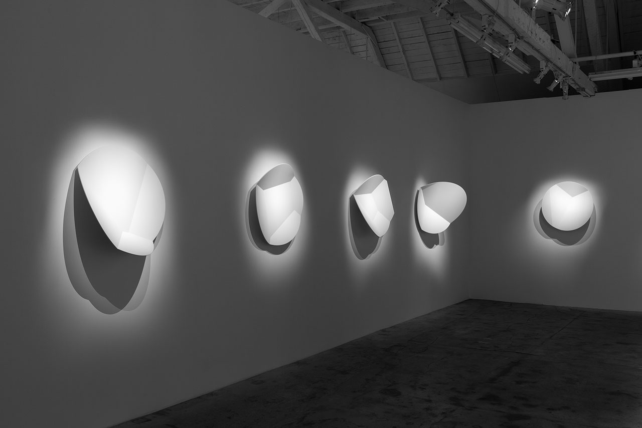 光与影的魔力 | Phillip K. Smith III 洛杉矶展览-46