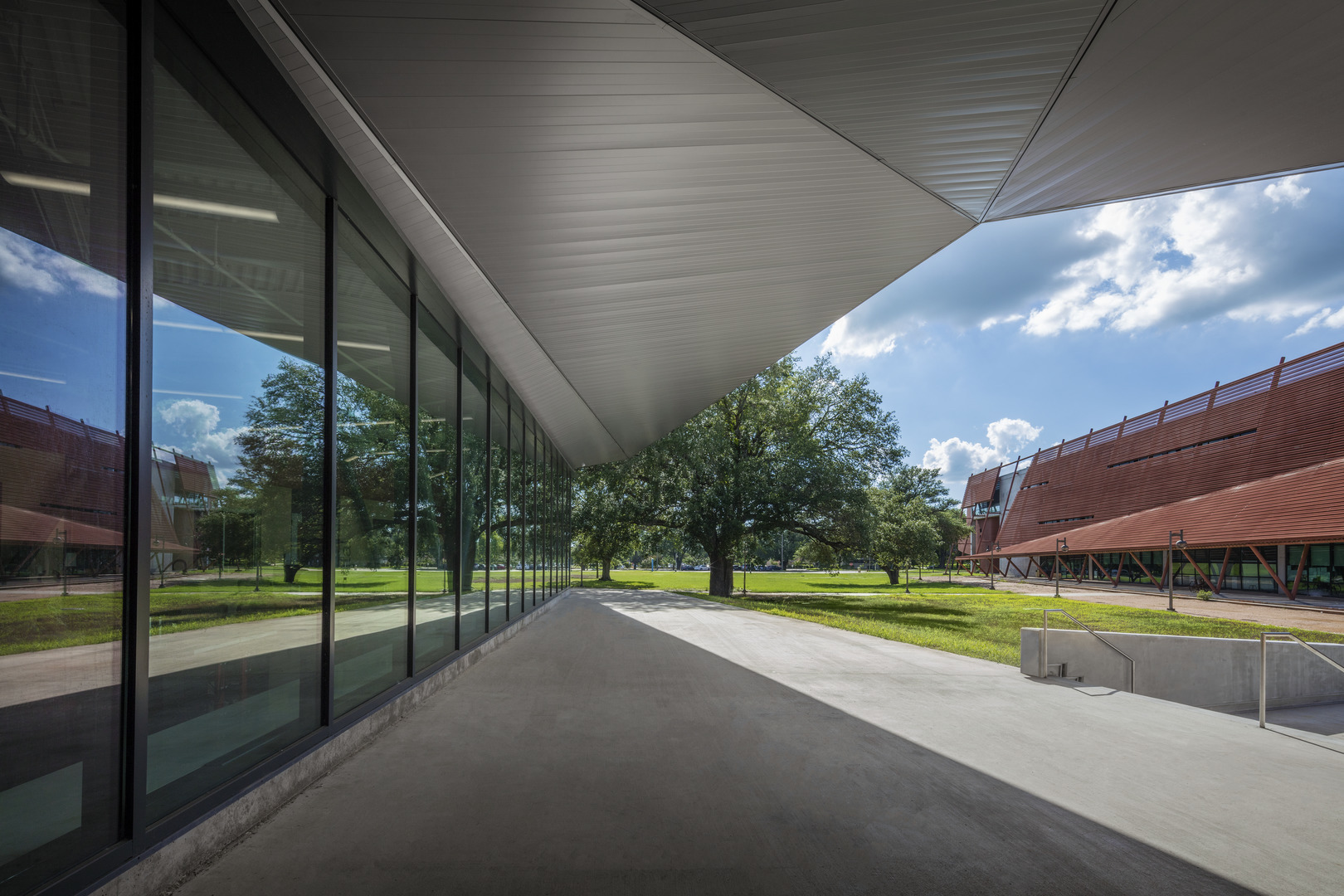 Prairie View A&M University Fabrication Center  / Kirksey Architecture-17