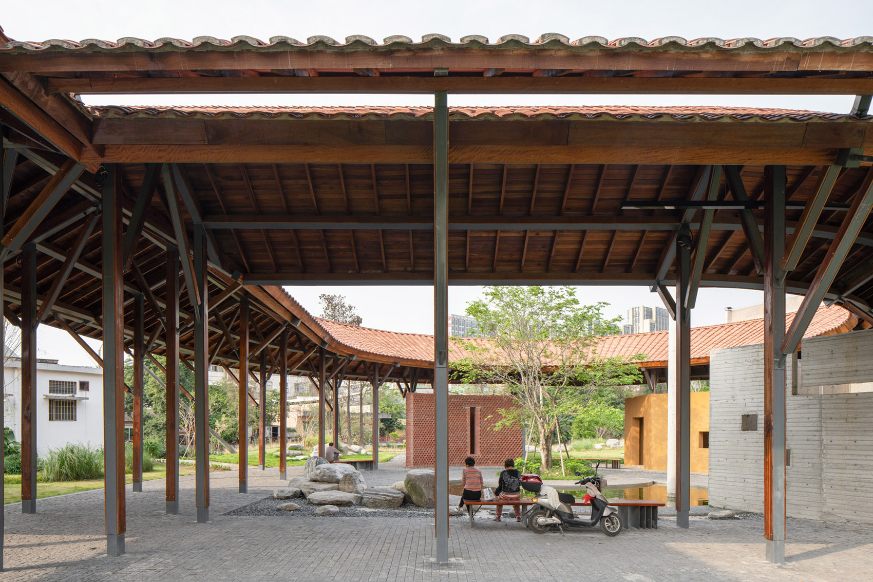 盐步老龙公园丨中国佛山丨竖梁社悬亮子工作室-51