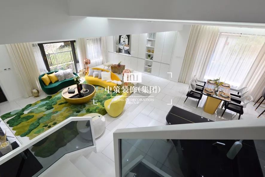 果林湖畔大别墅 | 现代简约风格下的空间重构-57