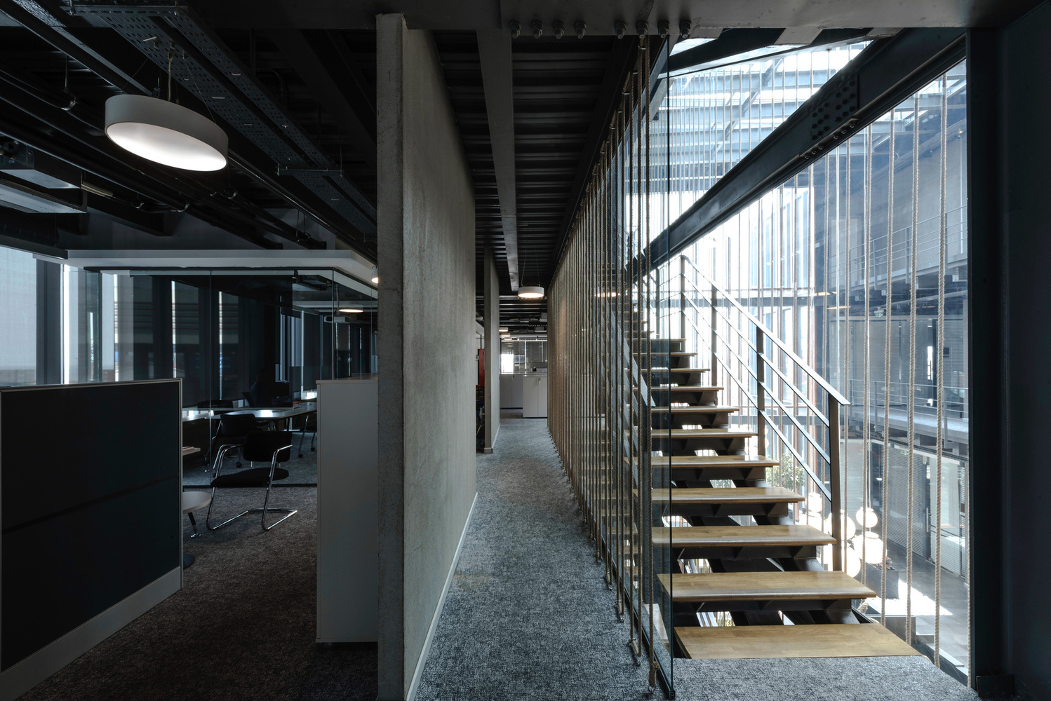 集装箱视角下的库姆波特港口总部设计-32