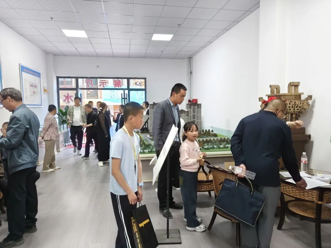 【今日五建】甘肃五建水岸雅居项目住宅楼如期交房-5