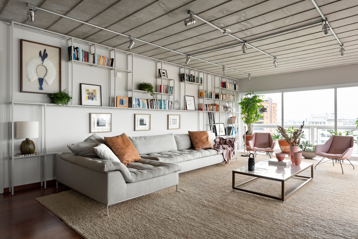 巴西圣保罗乡村风格平层改造-3