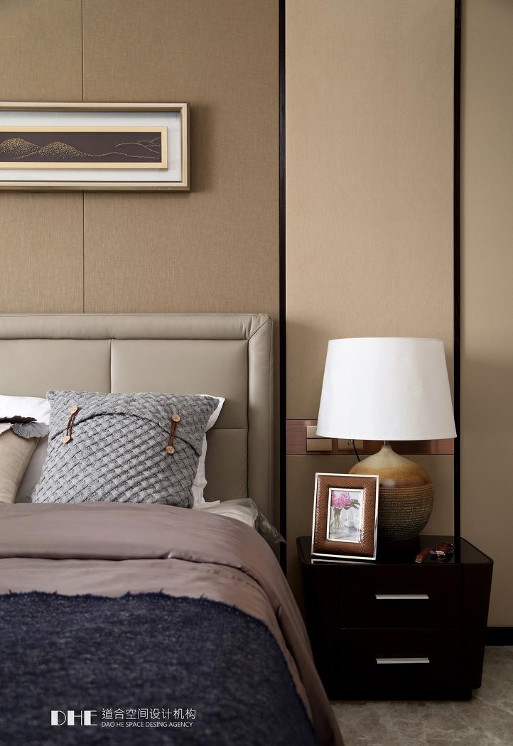 远山之居,舒适空间与自然对话-24