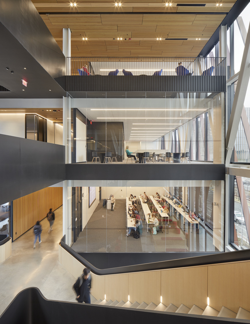 波士顿大学计算与数据科学中心,美国 / KPMB Architects-49