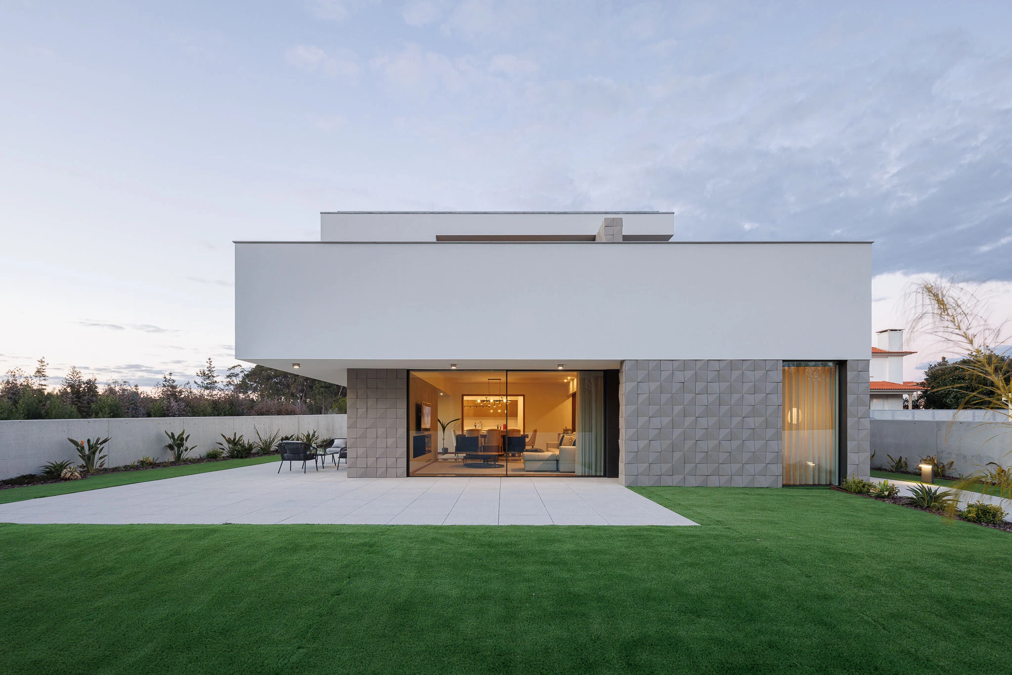 极简长形私宅设计丨葡萄牙-30