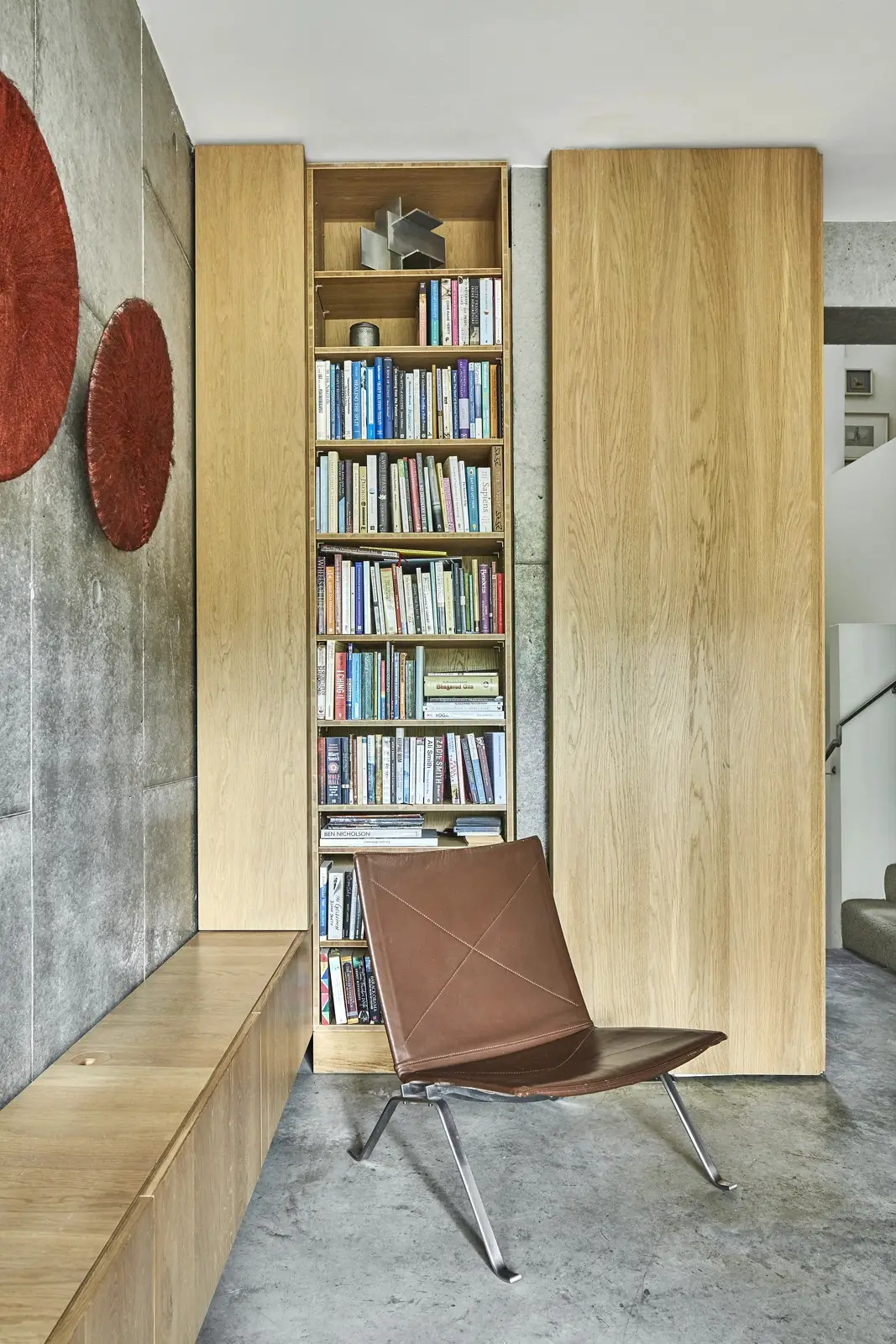 伦敦隐藏式现代混凝土别墅设计-14