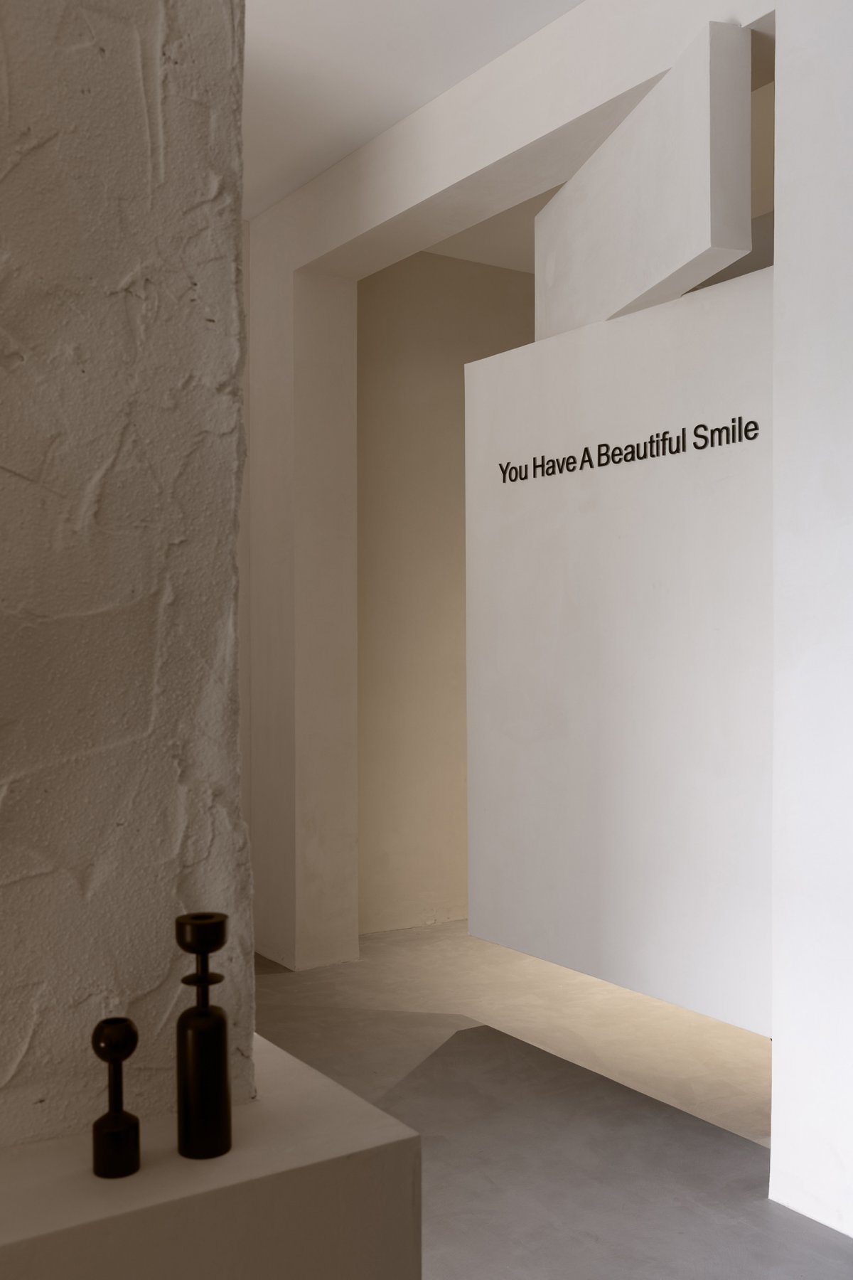 妍喜齿科丨凡物设计-1